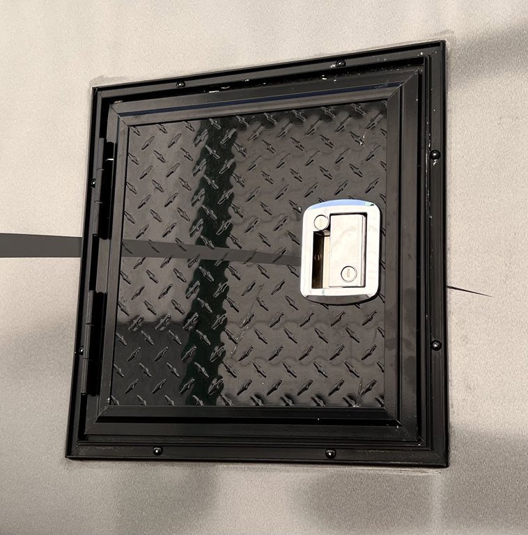 23 TNT RT10228XTSPH ET - Image 27