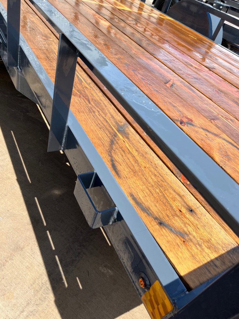 24 LAMAR 77X12SARG UT - Image 7