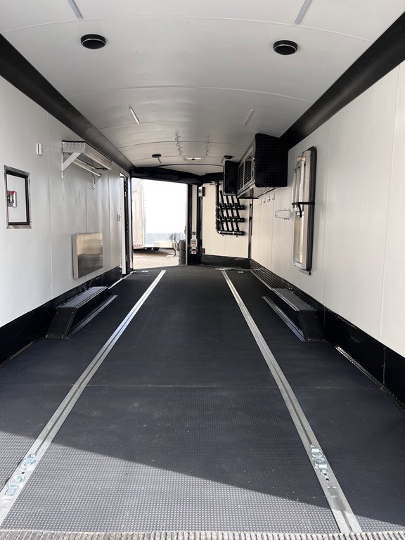 23 TNT RT10228XTSPH ET - Image 29