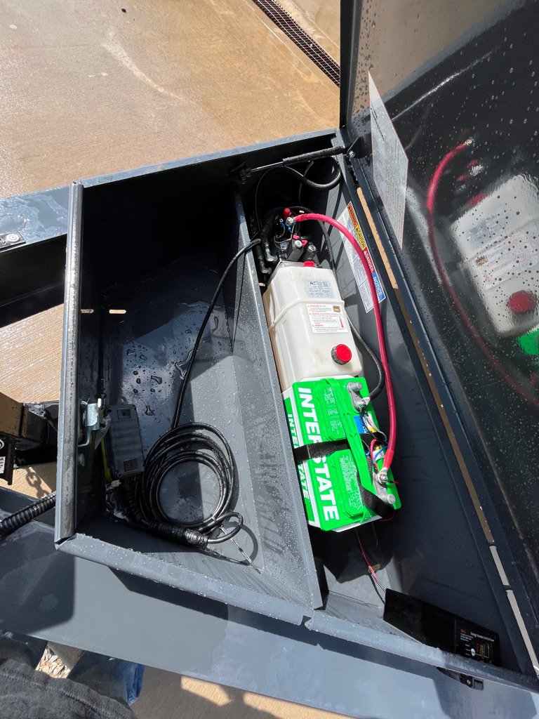 25 LAMAR 83X16TADUMP DT - Image 8