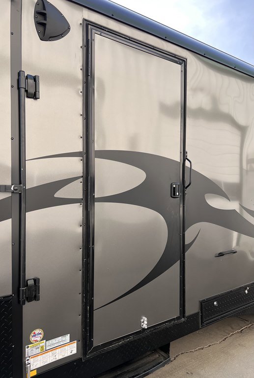 23 TNT RT10228XTSPH ET - Image 11