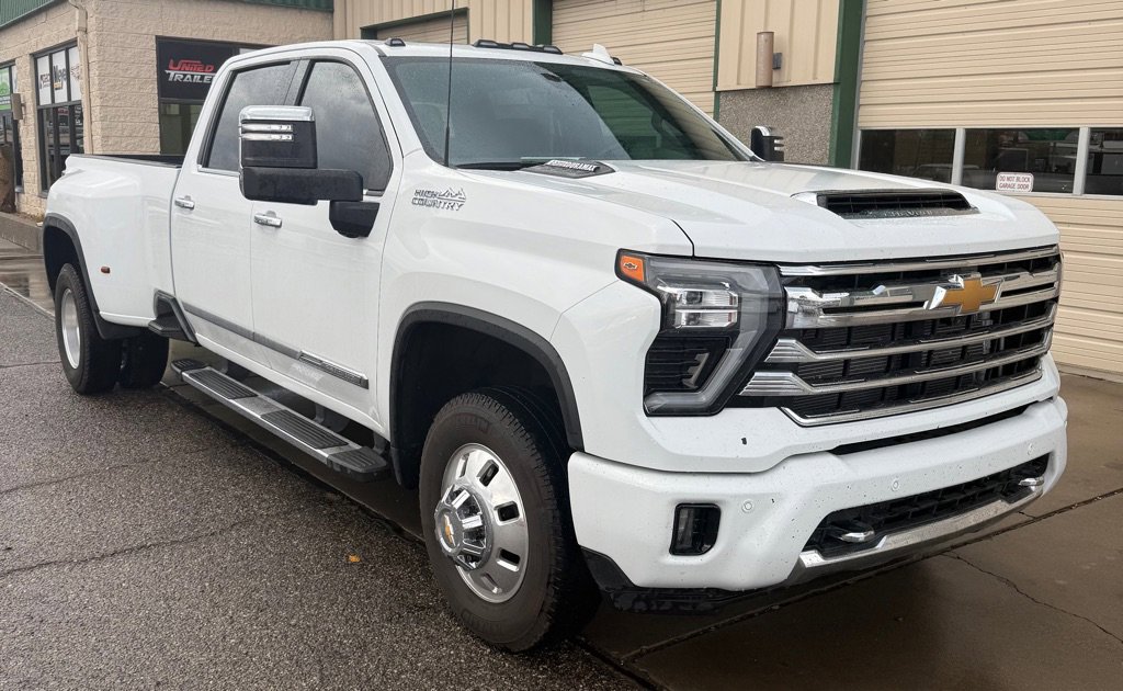 24 CHEVROLET SILVERADO 3500 VH - Image 13